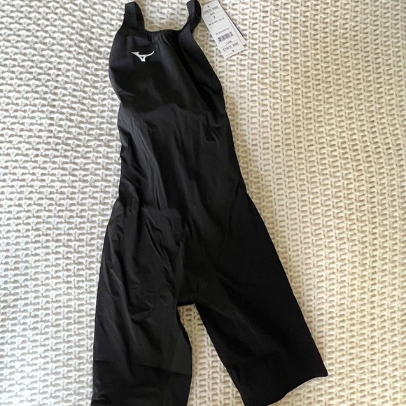 NWT Mizuno Women's GX-Sonic Neo All Generation (AG) Tech Suit - Black - M - Picture 4 of 8